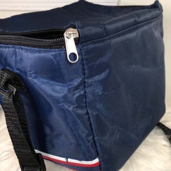 NEW ENGLAND PATRIOTS | Patriots Logo Lunch Bag Pack + Adjustable Shoulder Strap - Picture 4 of 6